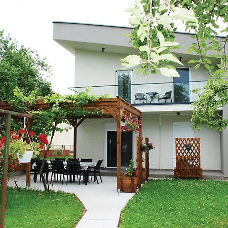 Apartment Dream